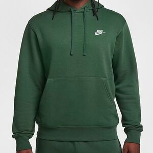 Nike Sportswear Club Fleece/ Pullover Hoodie
Brand New